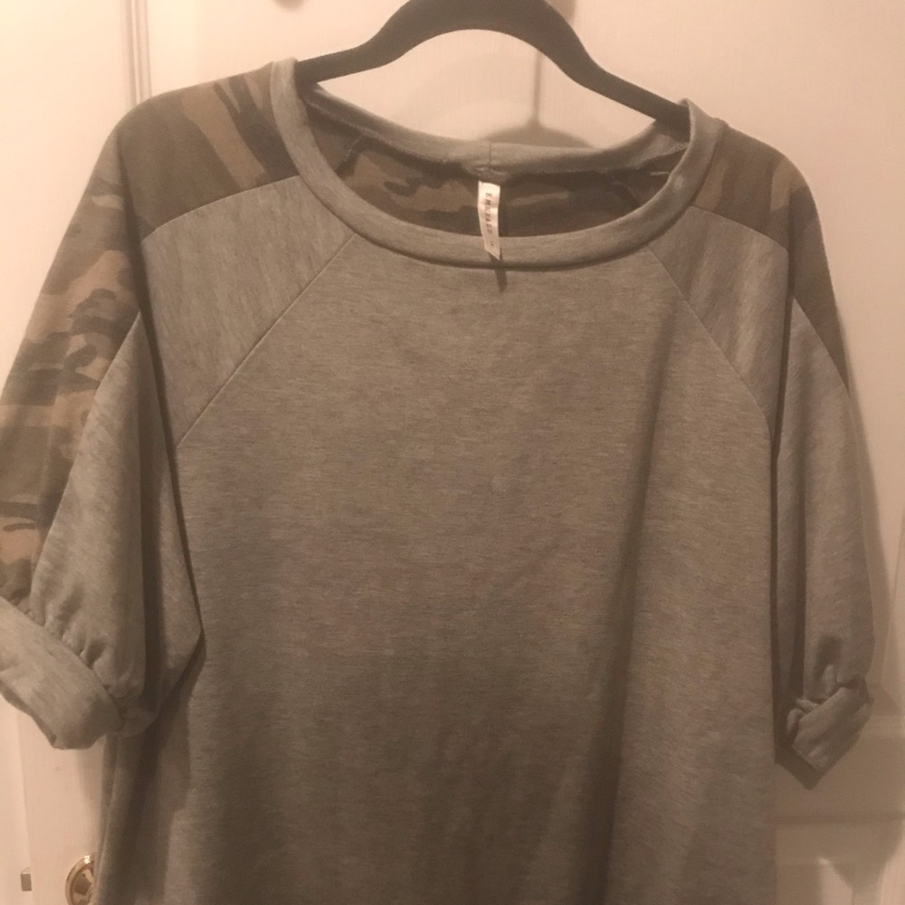 Grey camo shirt sleeve shirt 3x - NEW